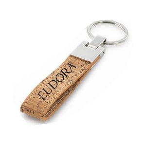 Chaveiro de metal e cortiça para brindes